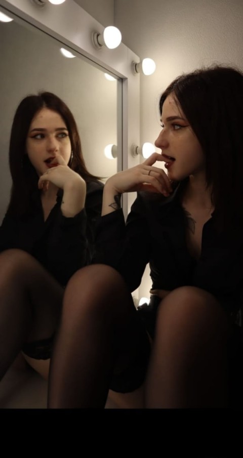 Bruneta, dulce și sociabila!! - imagine 160558