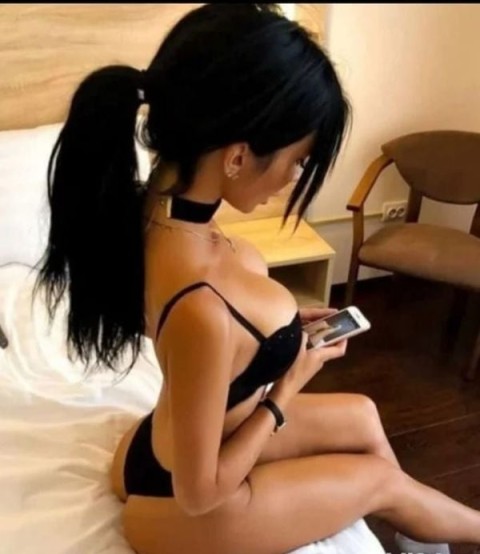 Alessia noua la tine în oraș !...