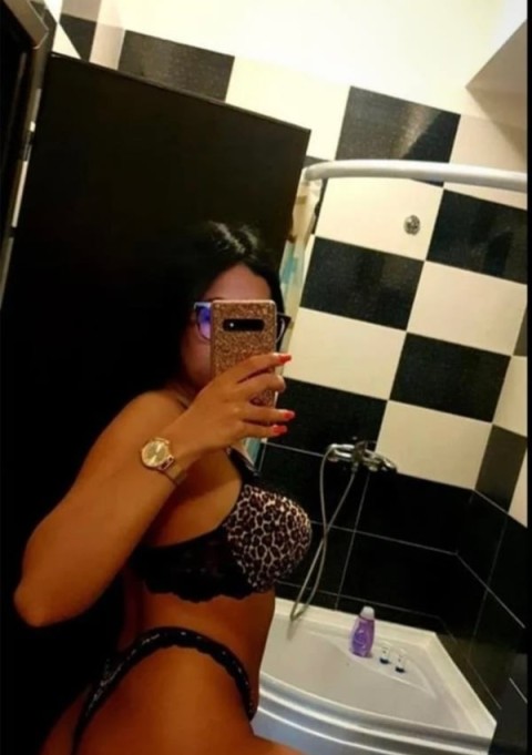 Amalia 19 ani Escort Alba Iulia - imagine 165578