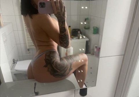 Bruneta Sexy am revenit - imagine 167399