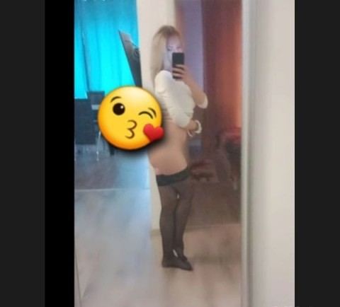 Tanara si plina de viata in Ia...