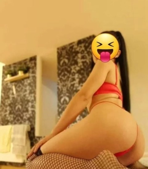 Brunetă sliim hott pentru prima dată în Oraș la tine fără grabă - imagine 174554