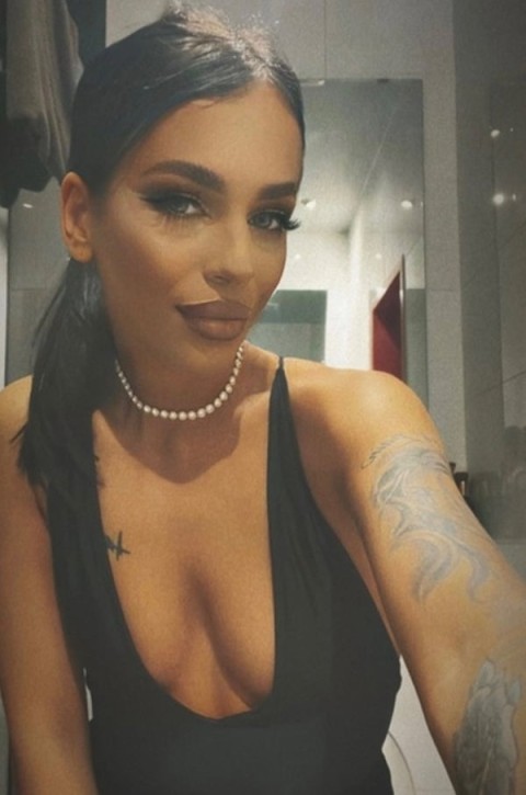 Femeie autentica, caut barbat ...