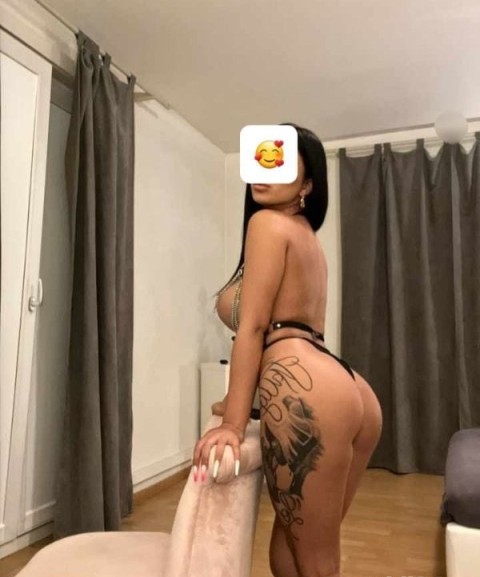 La mine sau la hotel . - imagine 176354