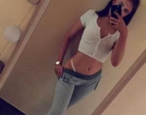 Capsunica ta buna si dulce ast...