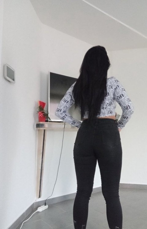 Vanessa - Femeie serioasa cauta dragoste in Roman