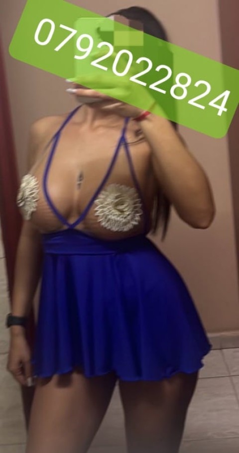 Descopera o Conexiune Speciala in Sector 6 cu Vanessa