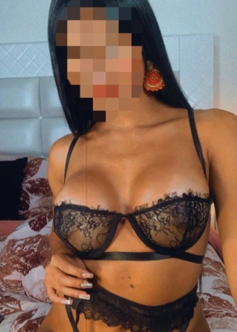 Camelia, femeie sincera din Arad caut relatie serioasa