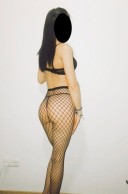 Bruneta slim la tine in oraș :))) - imagine 2