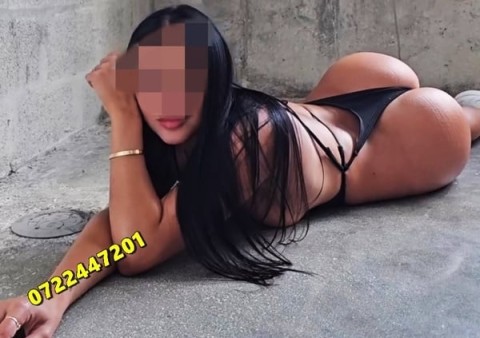 Moni S.E.X. T.O.T.A.L fac ?i deplas?rii