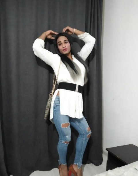 CORESI PARTY CATEVA ZILE IN ZONA !