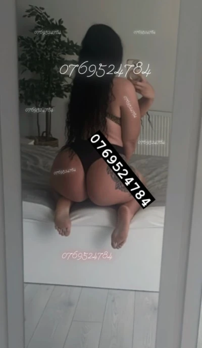 Noua in oraș ! Poze reale, confirm cu tatuajul!