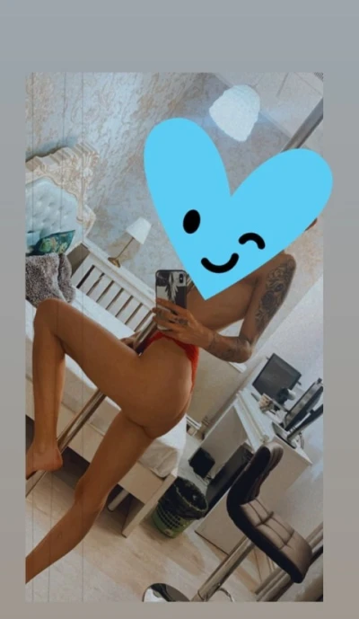 Back in town . Ella Ciresica