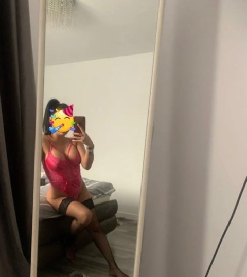 Femeie Sincera Din Constanta Cauta Relatie Serioasa - imagine 240704