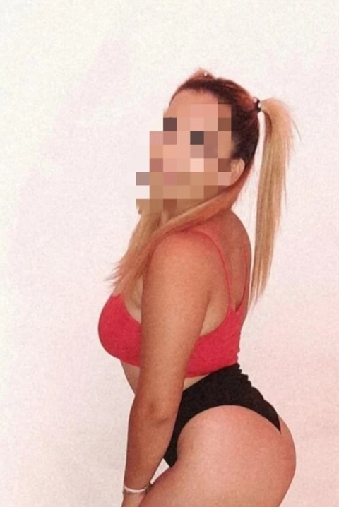 Buna sunt nouă în orașul tău l...