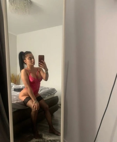 Buna sunt nou în zona ta tiglina 1 galati full service - imagine 247679