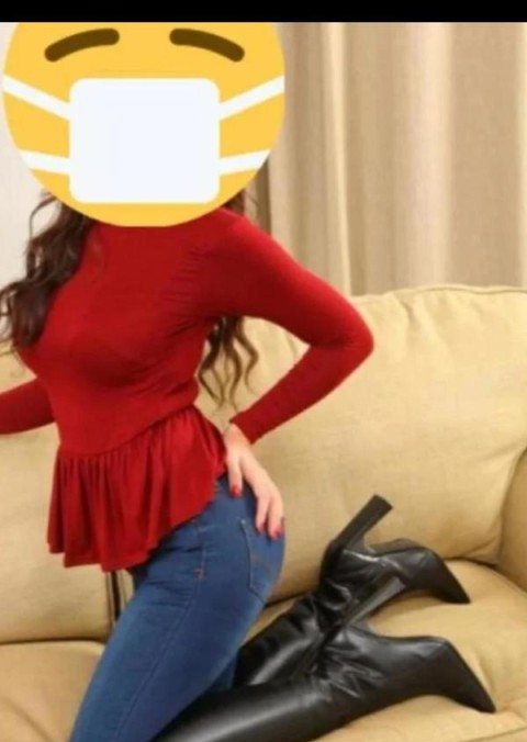 Oana, Bruneta Sincera in Sector 4 Cauta Partener Serios