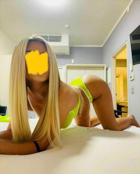 Ma deplasez la tine sau la hotel