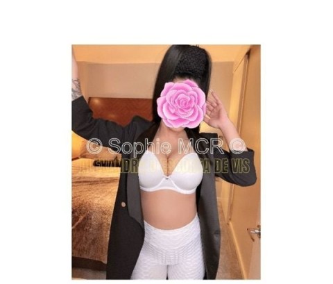 Femeie sincera caut partener pentru relatie serioasa - imagine 270971