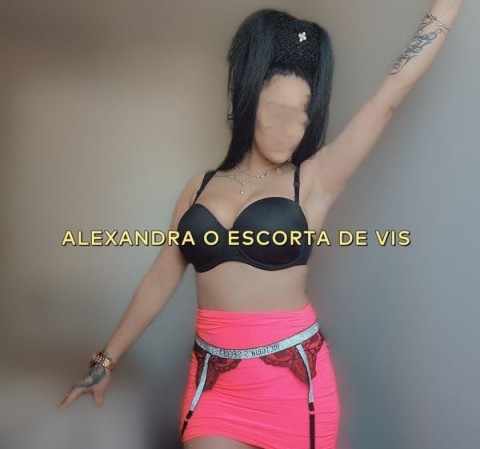Femeie sincera caut partener pentru relatie serioasa - imagine 270978