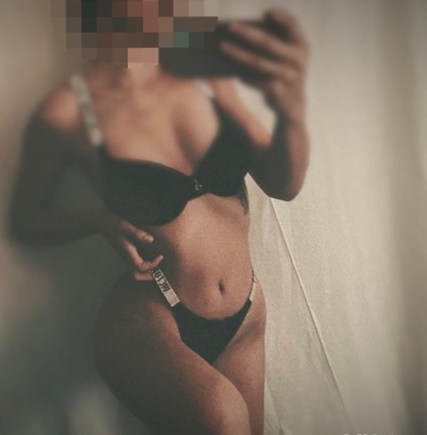 Confirm cu tatuajul !! Fac si deplasari !!