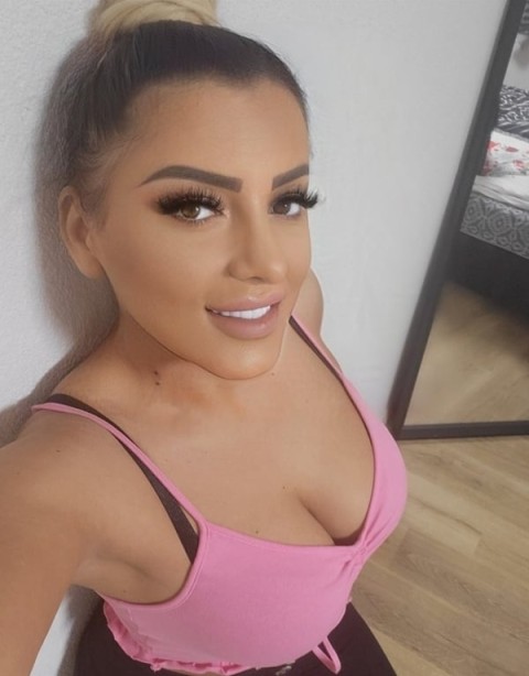 Femeie sincera si fidela din Oradea cauta partener stabil - imagine 276872