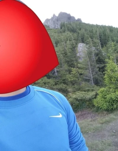 Bărbat singur doar pentru doamne și domnișoare