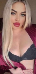 Doamna Matura Monica. Dristor Kaufland - imagine 2