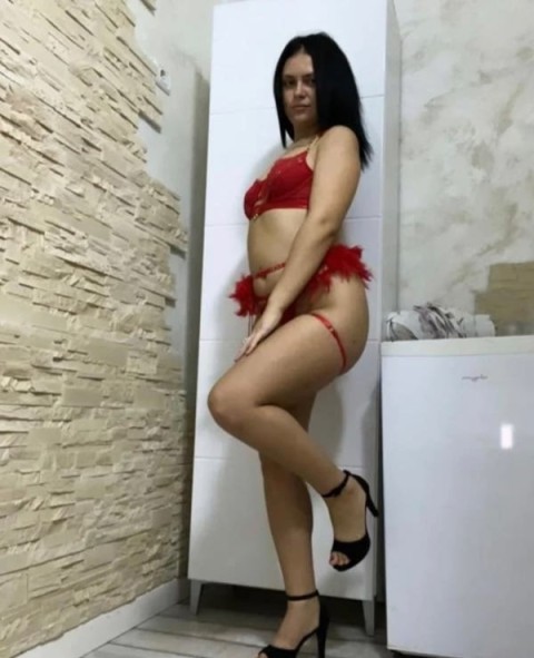 Femeie sincera din Curtea de A...