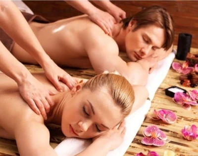 Cuplu maseuri cu experienta oferim masaj de relaxare si/sau tantric pt. cupluri