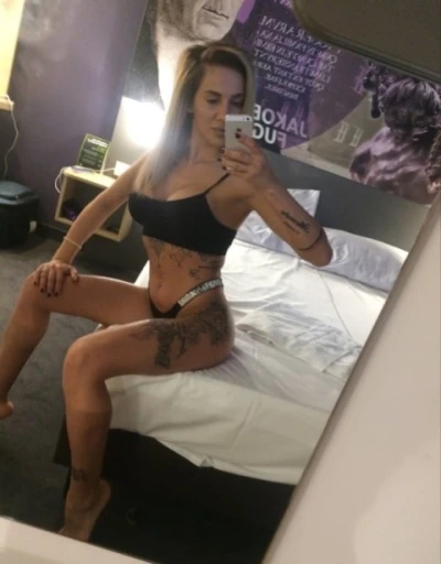 SELENA MILITARI RESIDENCE