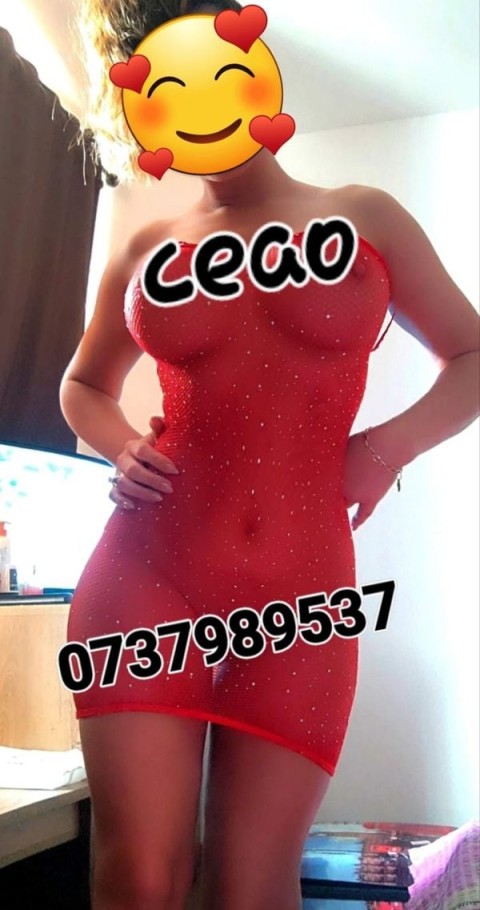 Bruneta autentica, feminina si misterioasa - imagine 304841