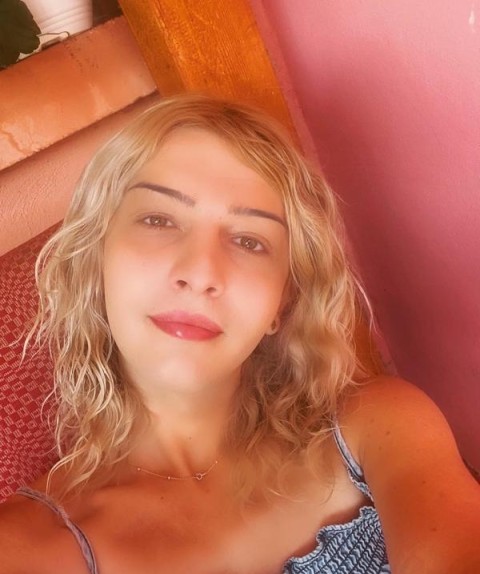 Roxana - Femeie singura din Arad in cautarea unei conexiuni reale - imagine 319317