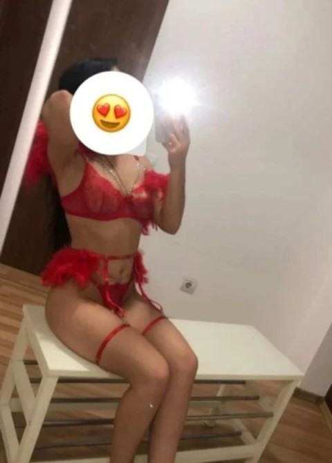 Delia, o femeie sincera si fidela, in Reghin pentru o perioada limitata - imagine 321385