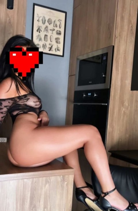 Am revenit in oras pufi te astepta =daca nu poti ajunge la mine hai pe camera show,filmulete, poze=