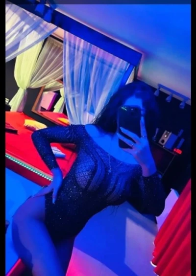 Doamnă matură accepți sărutări îți place