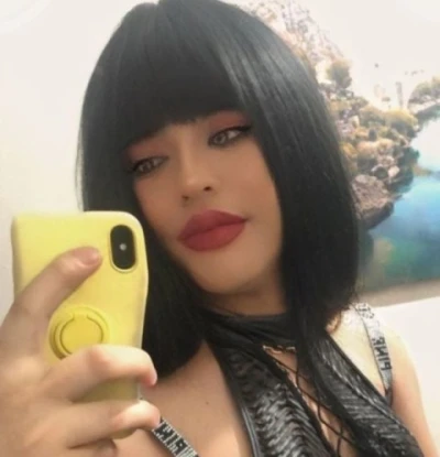 Roza transexuala, 26 de ani