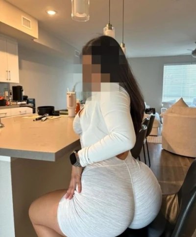 Tânăra studentă, caut relație reciproc avantajoasă!!