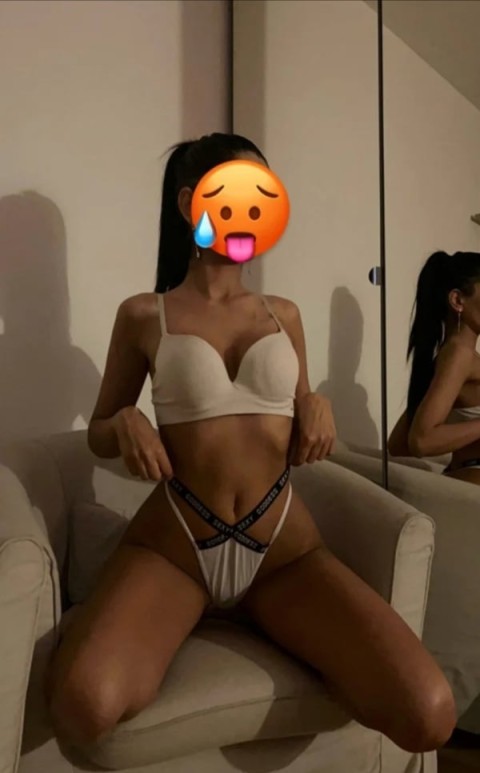 Femeie sincera si deschisa, caut barbat serios pentru relatie - imagine 383480