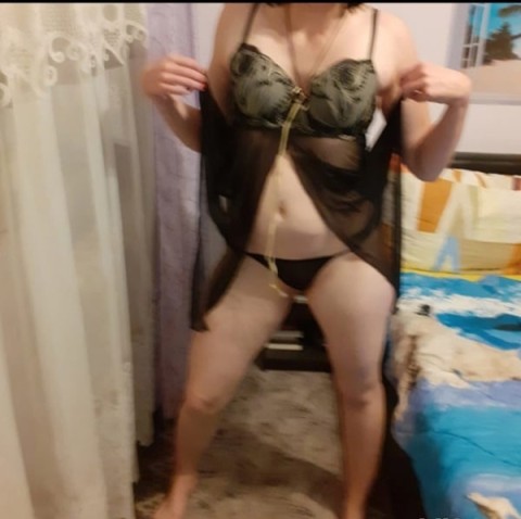 pentru prima data la Bistrita O doamna senzual?.. - imagine 392184