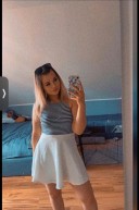 Pustoaiica cu chef de viata,20 de ani - imagine 3