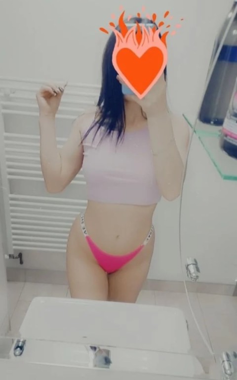 Carolina, femeie sincera din Cluj-Napoca, caut relatie serioasa