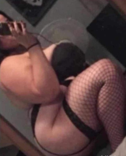 Karina, femeie sincera din Arad, caut partener pentru relatie serioasa - imagine 395225