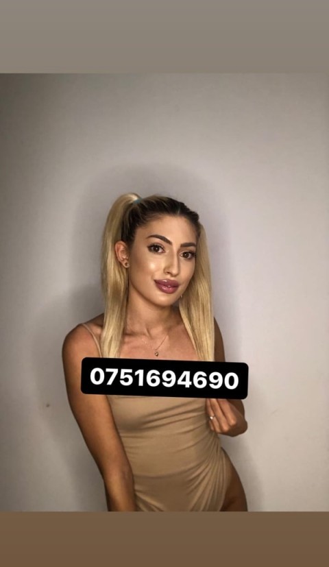 Craiova: Femeie Sincera Cauta Relatie Serioasa - imagine 399474