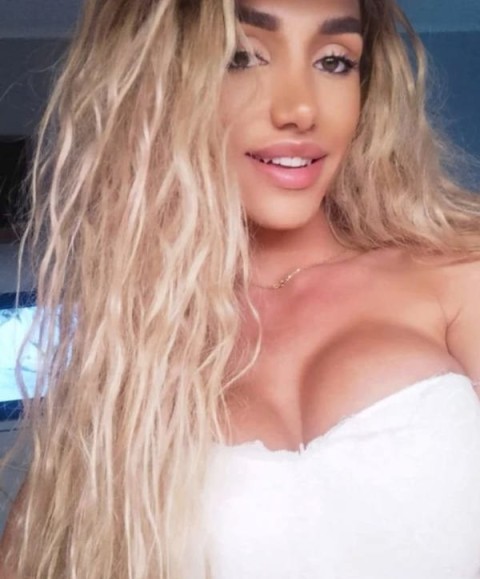 Scarlett New in oraș La tine