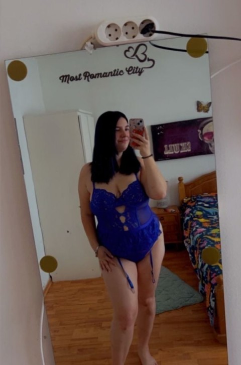 Femeie sincera si deschisa, caut barbat serios - imagine 400465