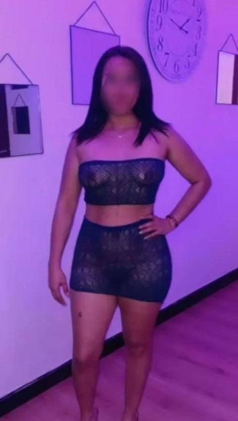 Roxi la mine , la tine sau la hotel!! - imagine 400684