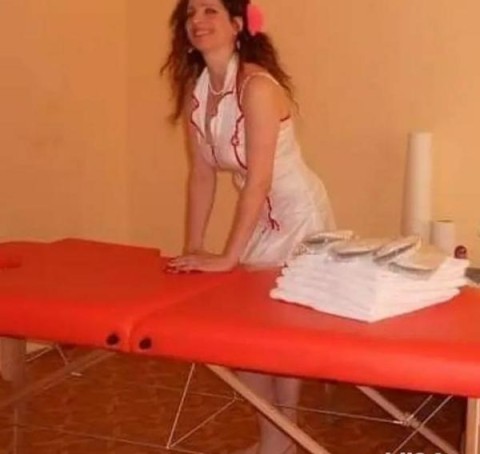 Rebeca - Femeie Singura din Brasov, Cauta Relatie Serioasa