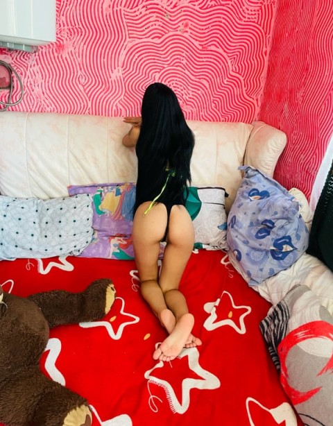 Bruneta ta perfectă ! Vi tu la mine sau vin eu la tine ! - imagine 412376