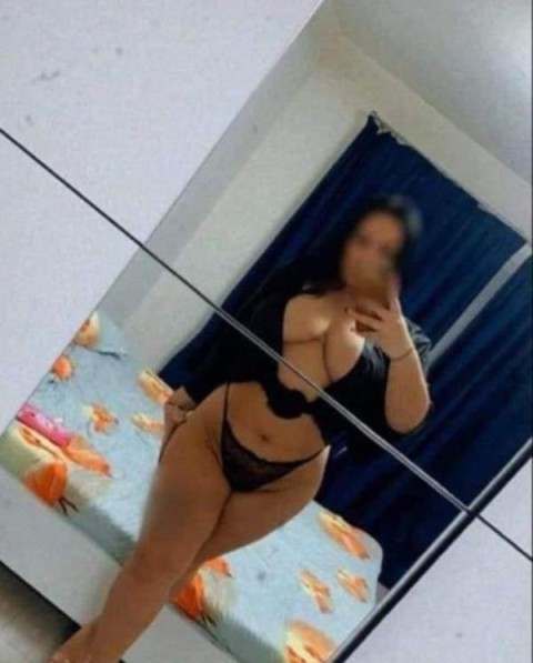 Anays, Eleganta Craiovei: Poze Reale, Intalniri Fara Obligatii